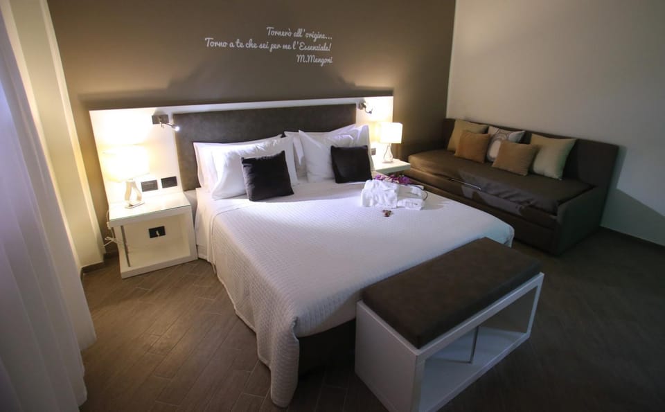 Spring, Day, Night, Neighbourhood, Winter, Summer, Fitness centre/facilities, Photo of the whole room, Autumn, Mountain view, Supermarket/grocery shop, Non alcoholic drinks, young children, cot, bunk bed, Family, Family, Inner courtyard view