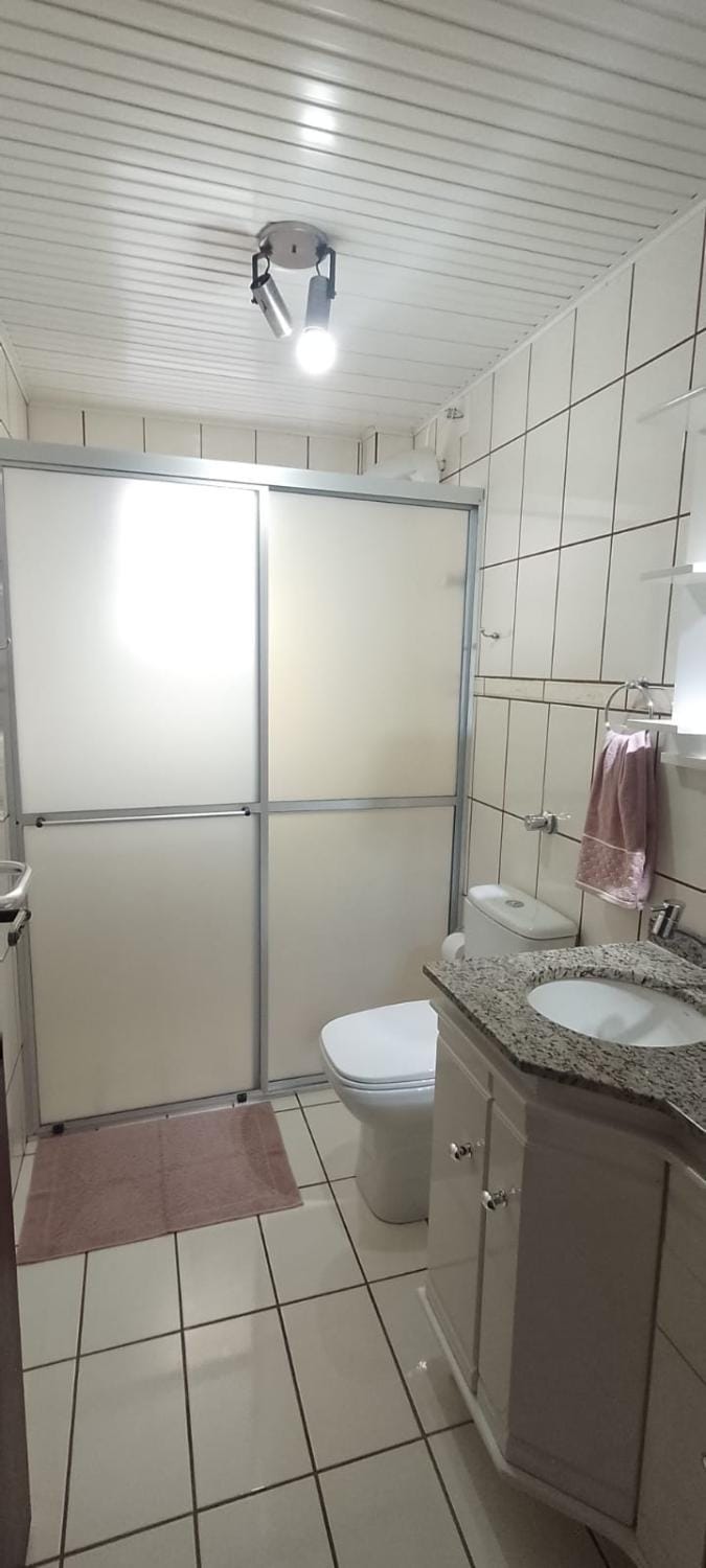 Apto 02 quartos climatizados rua 701 centro Balneário Camboriú SC Apartment in Camboriú