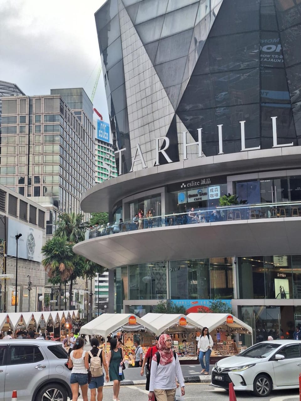 Fahrenheit, Stay in the Heart of KL, 15 pax Apartment in Federal Territory of Kuala Lumpur