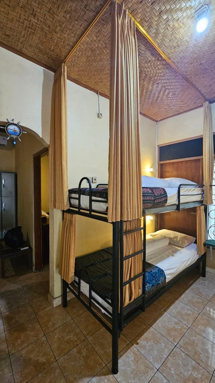 Bed, Bedroom, bunk bed