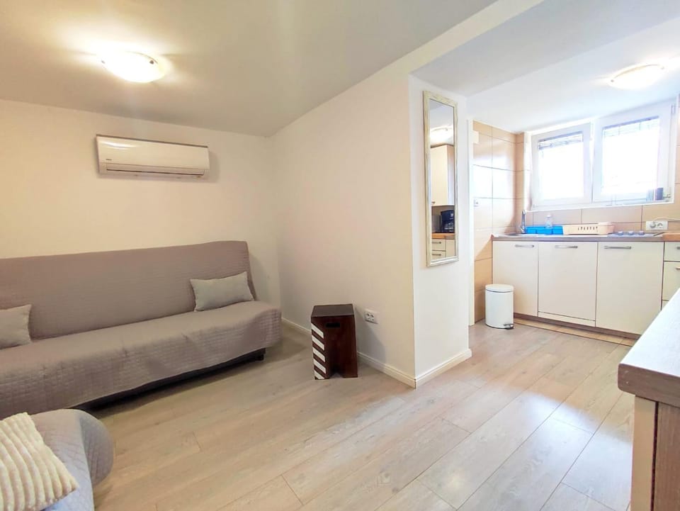 Apartman ENNI Opatija Apartment in Opatija