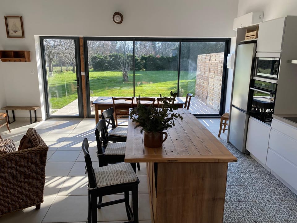 Le Domaine du Petit Bois, gîte Le Verger Apartment in Nouvelle-Aquitaine