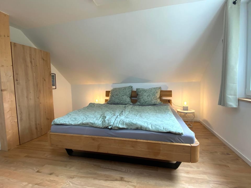 Schwedenhaus Fridhem mit Panoramablick auf dem Hügel House in Monschau