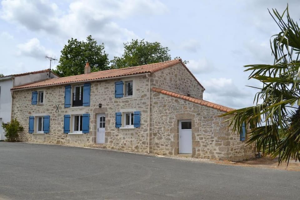 Gite coteau de la vouraie House in Pays de la Loire