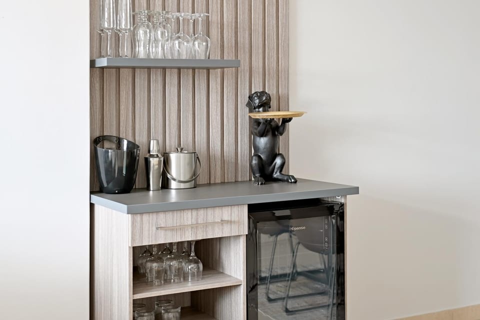 Lounge or bar