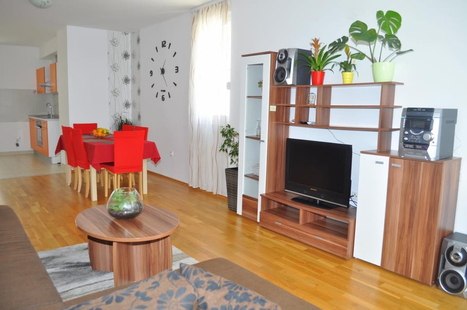 Apartment Kristijan Apartment in Makarska