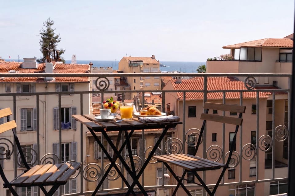 Day, Natural landscape, View (from property/room), View (from property/room), City view, Sea view, Sea view, Street view, Street view