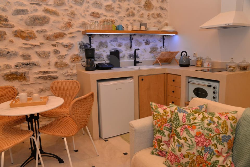 Caeli's Home Apartment in Peloponnese Region
