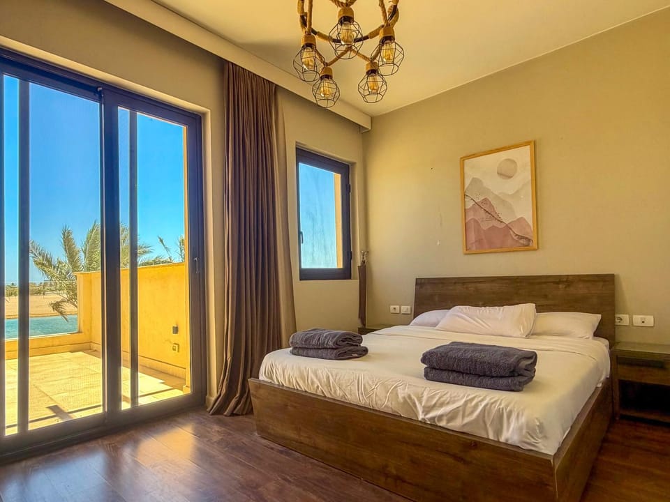 Natural landscape, Photo of the whole room