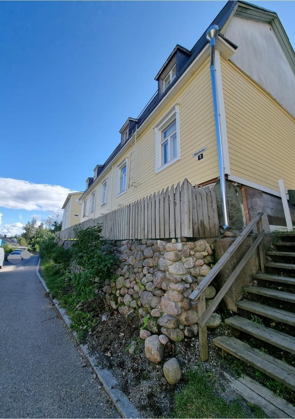 Property building, Street view