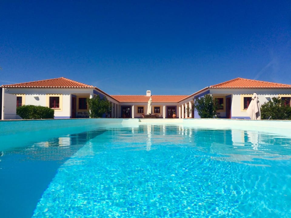 Facade/entrance, Swimming pool