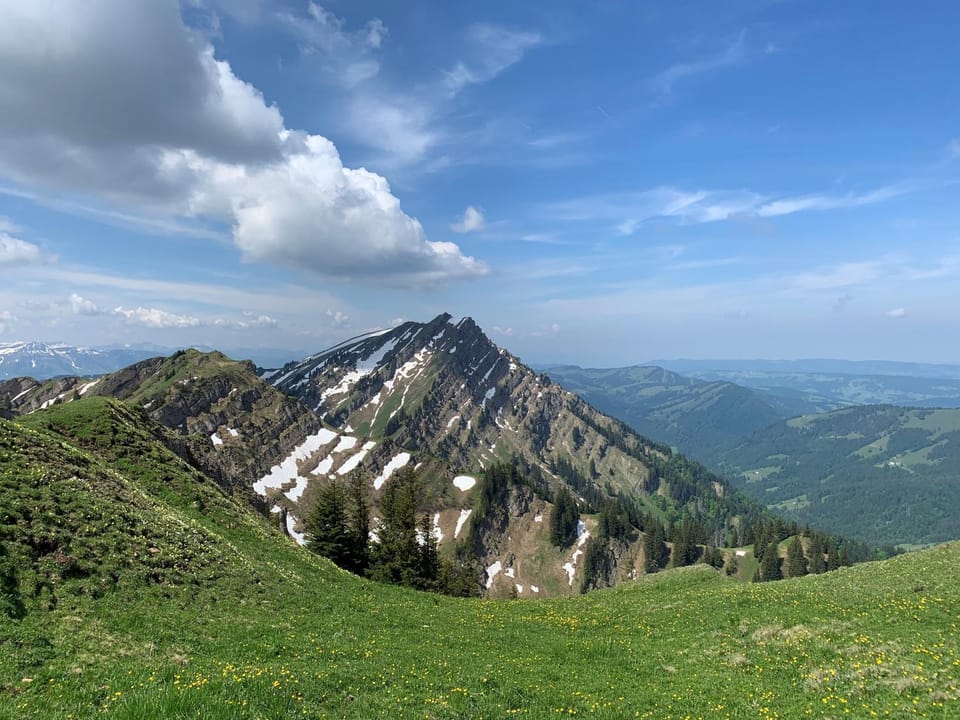 Nearby landmark, Natural landscape