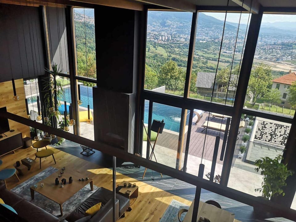 Balcony/Terrace, Pool view