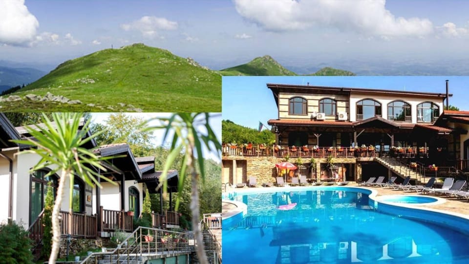Тодорини Кукли къща за гости Bed and Breakfast in Bulgaria