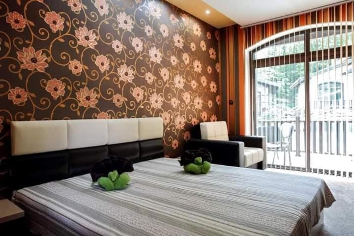 Тодорини Кукли къща за гости Bed and Breakfast in Bulgaria