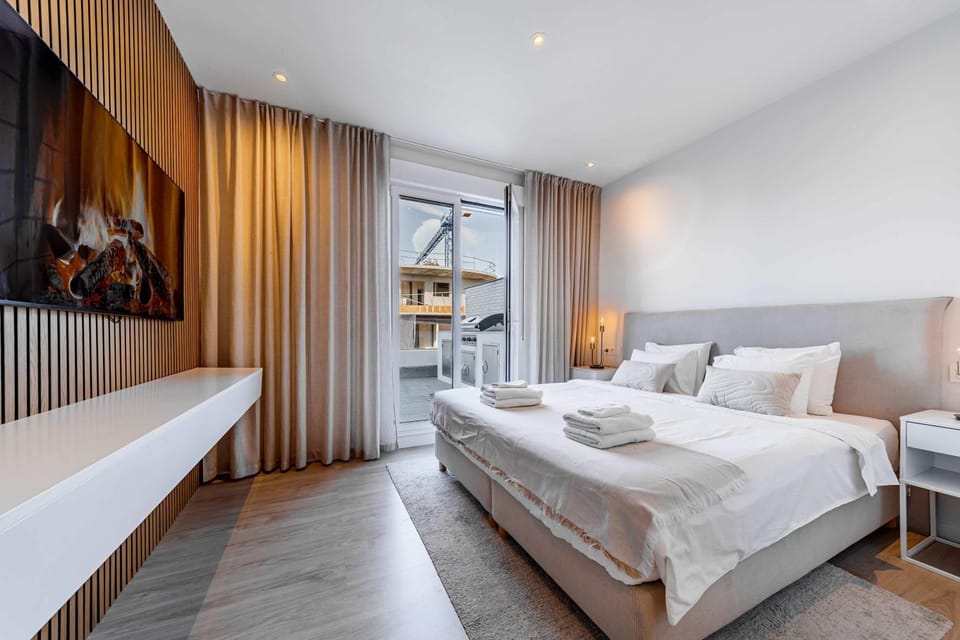 Jardines De Guadaiza Luxury Penthouse Rooftop Pool Bbq Apartment in Marbella