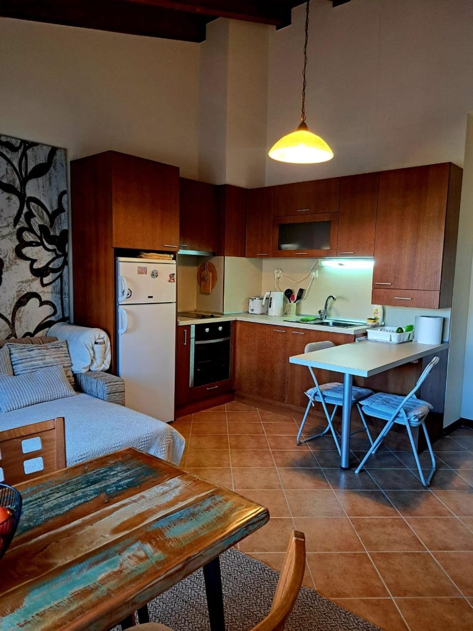 Kitchen or kitchenette, Living room, Dining area