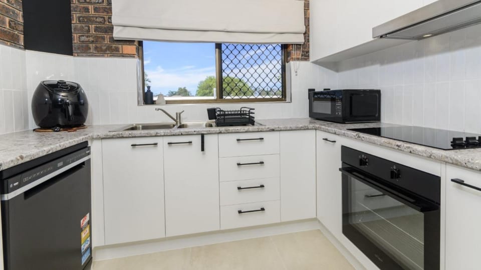 Kitchen or kitchenette, Other