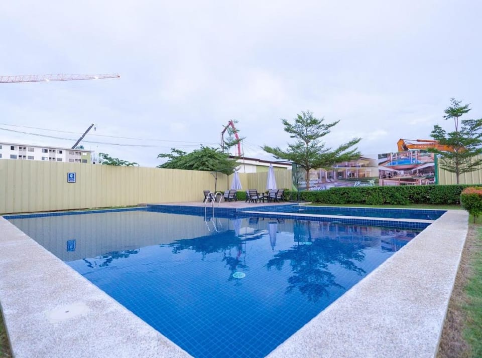 Plumera Condo Near Airport Malls & Schools with Elevator125 Apartment in Lapu-Lapu City