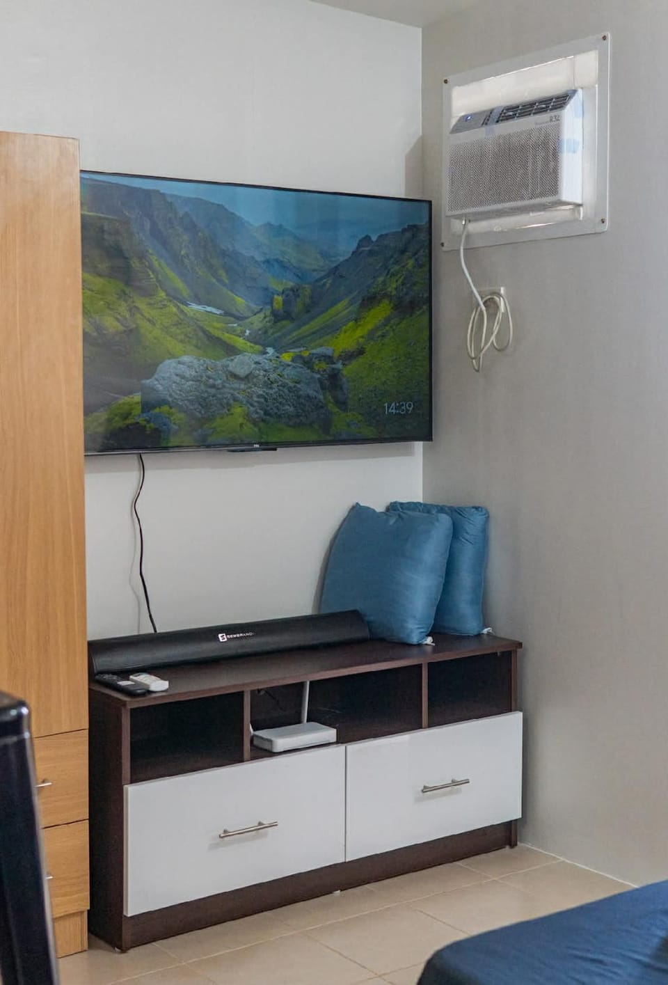 Plumera Condo Near Airport Malls & Schools with Elevator205 Apartment in Lapu-Lapu City