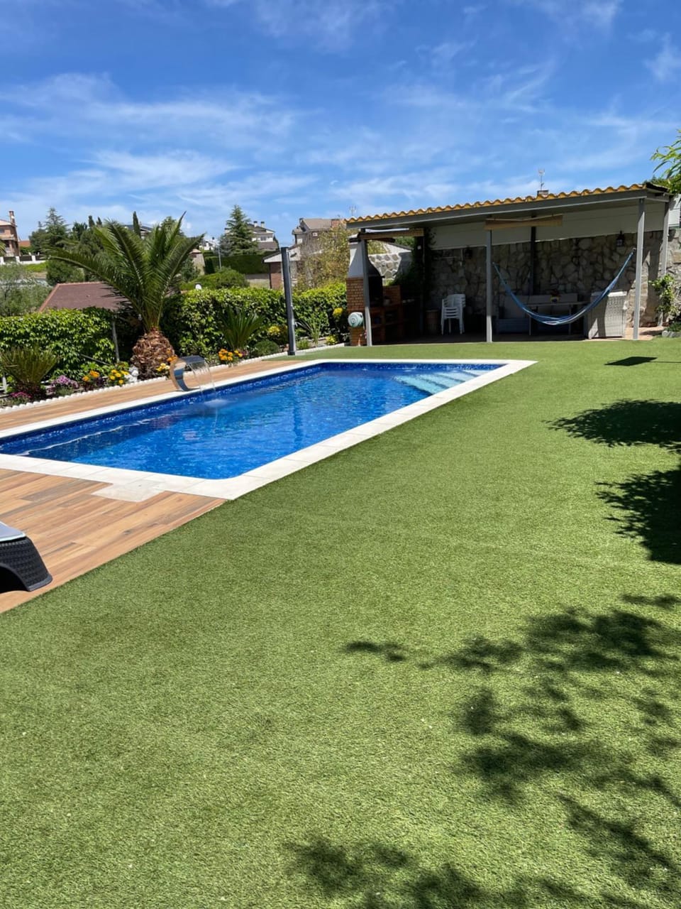 Day, Natural landscape, Garden, Garden view, Pool view, Swimming pool, Swimming pool