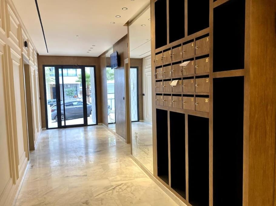 Property building, Lobby or reception