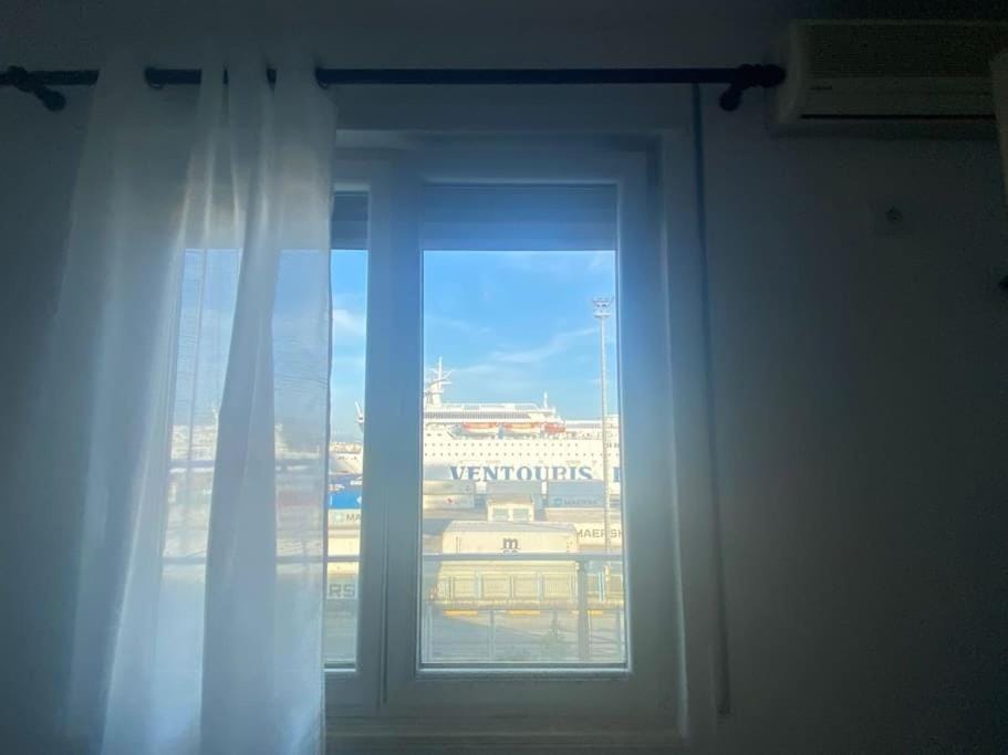 Sea-View Central Studio Apartment Apartment in Tirana County, Albania