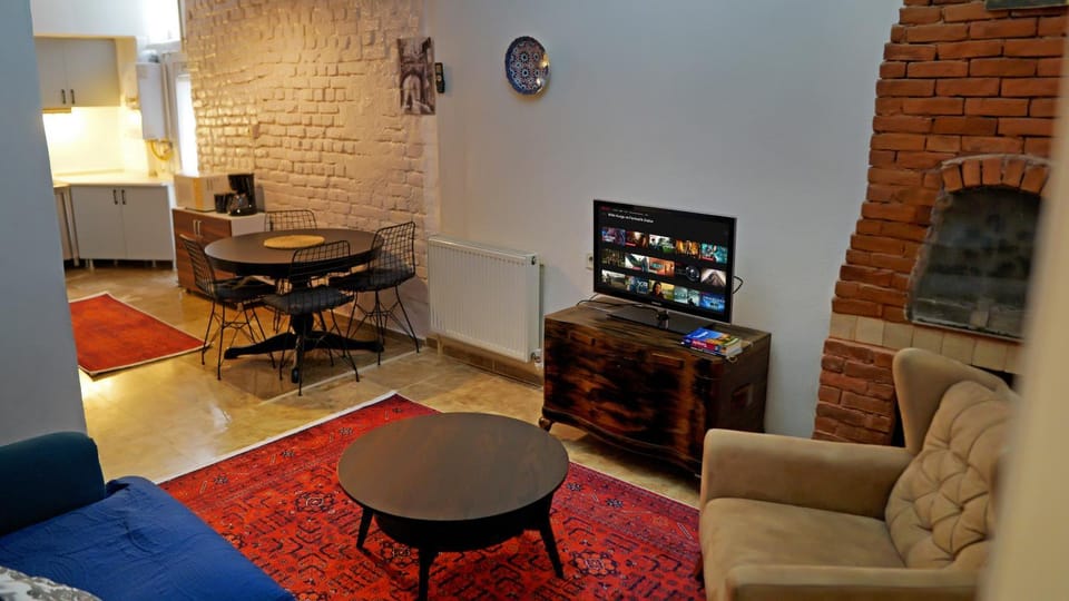TV and multimedia, Living room