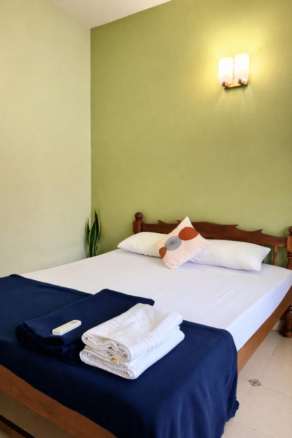 RR Haus Candolim 2BHK Near Hyatt Centric Apartment in Calangute