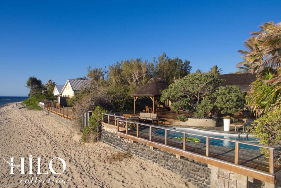 Beach, Swimming pool