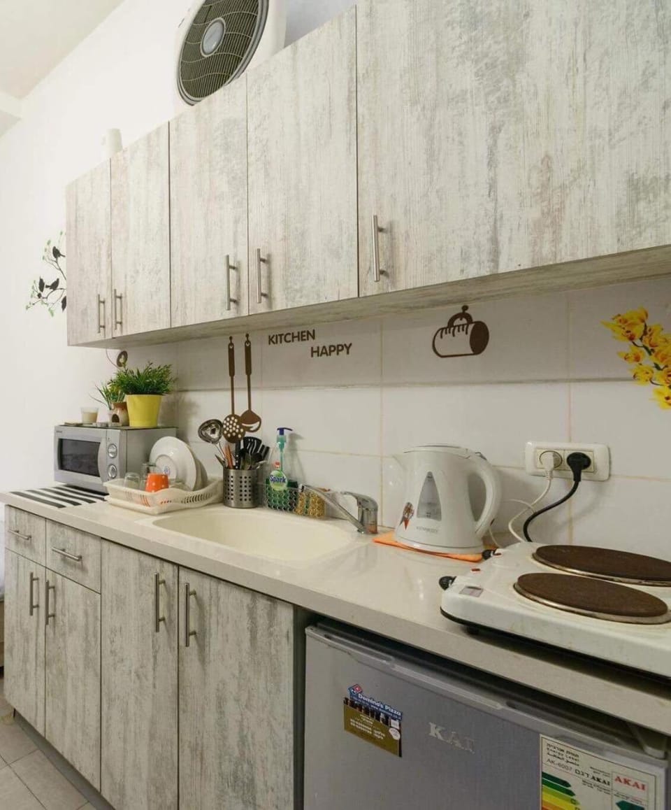 סטודיו חדשה ברחוב בוגרשוב המפורסם Apartment in Tel Aviv-Yafo