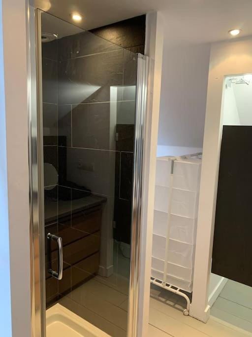 Charmante petite maison tout confort proche tram Apartment in Hauts-de-France