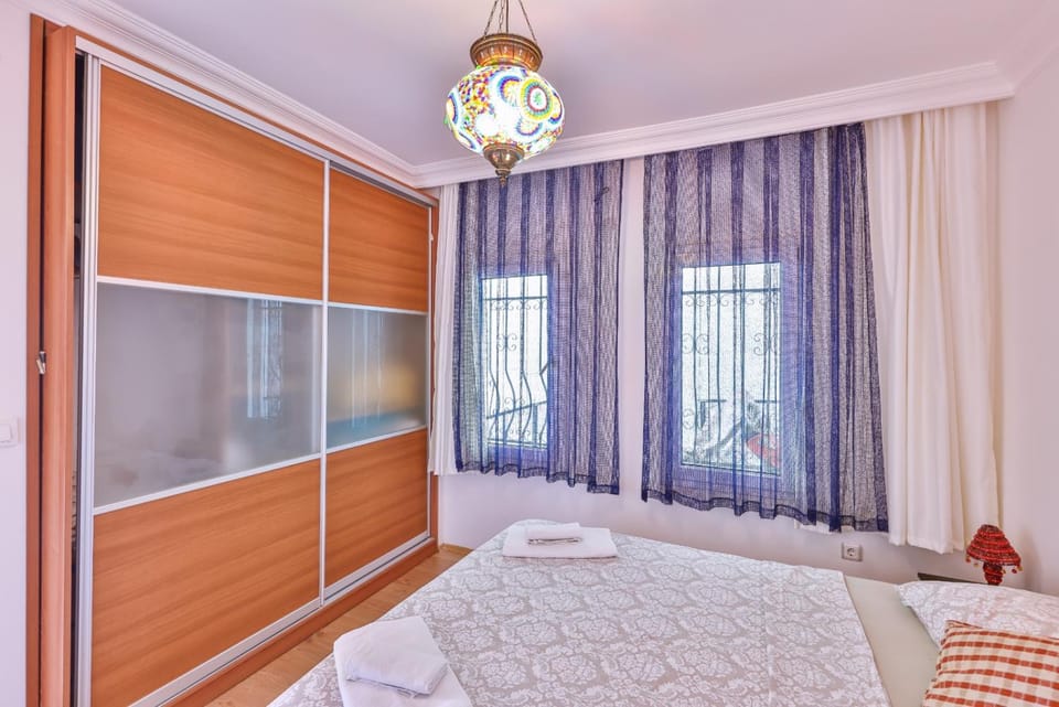 Bed, Photo of the whole room, Bedroom, towels, wardrobe
