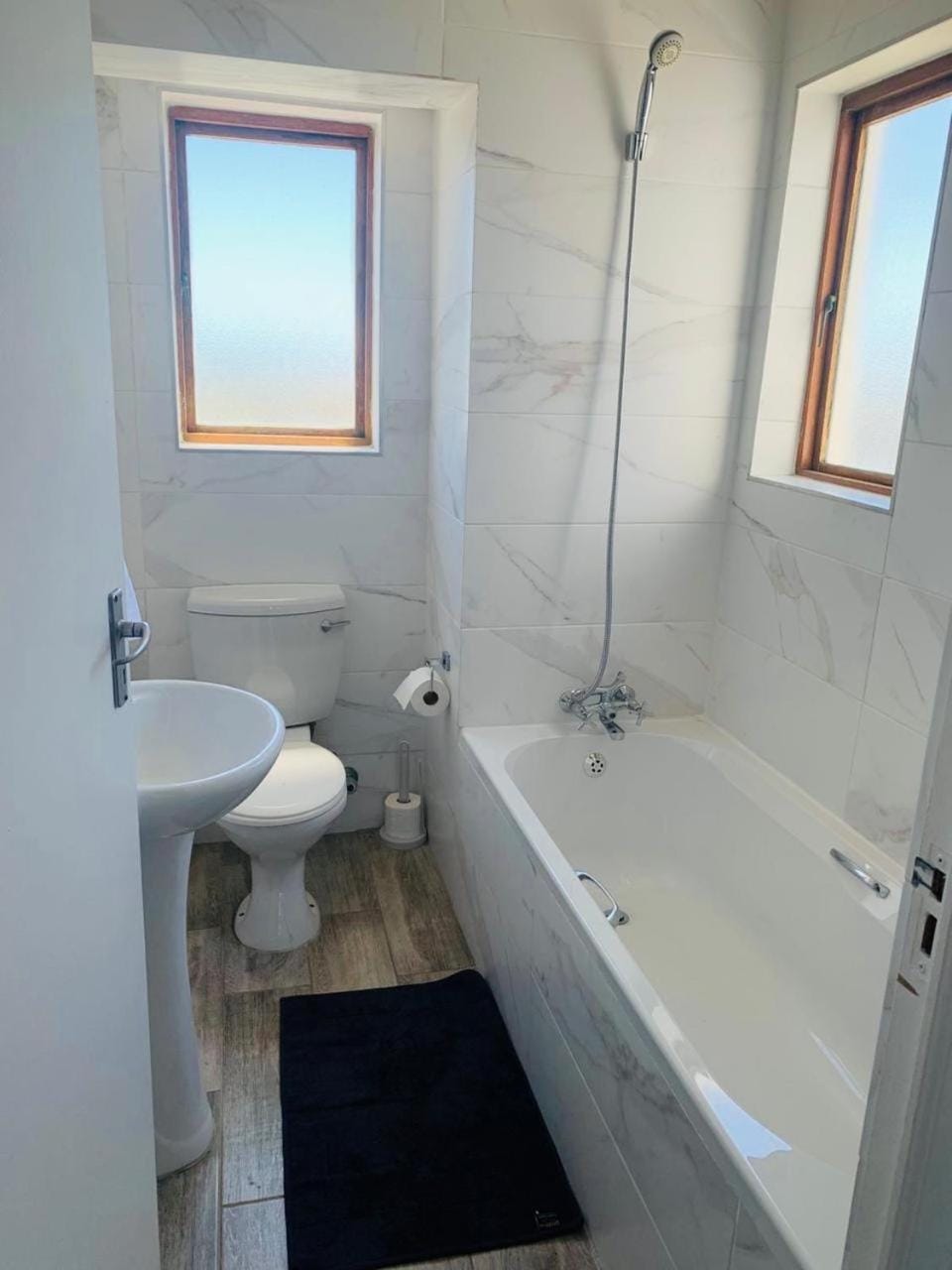 Toilet, Bathroom, Bath