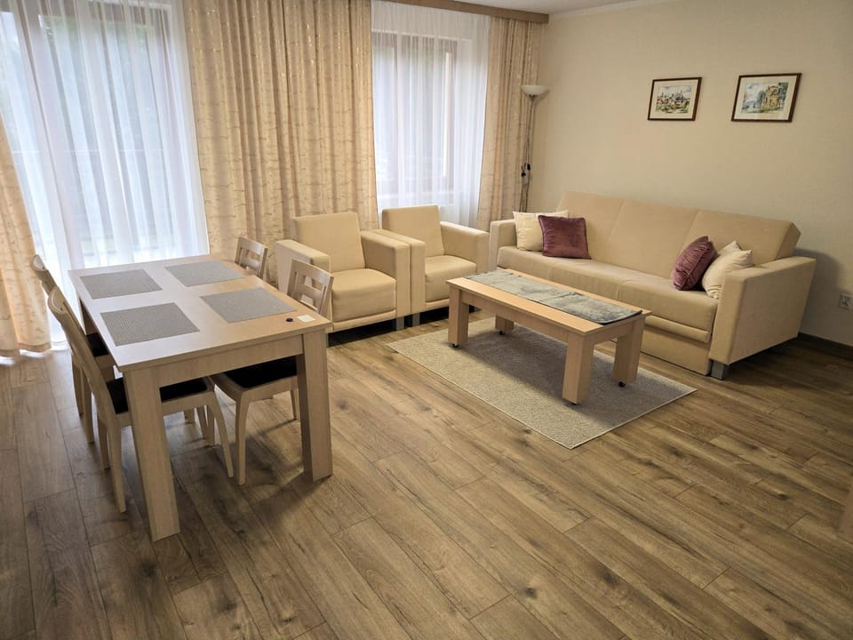 Living room, Seating area, Dining area