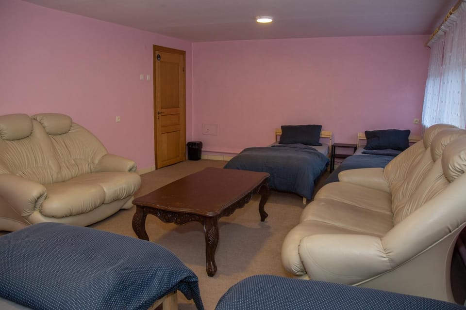 Azimut Guest House Quiet Getaway Garden Sauna Bed and Breakfast in Lithuania