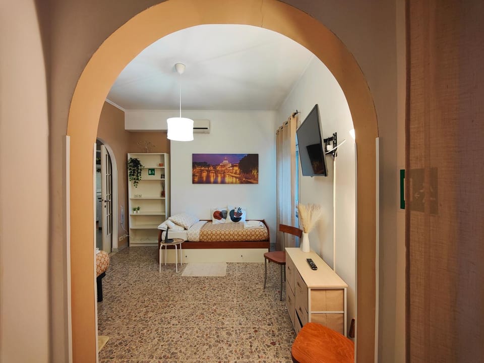 Living room, Photo of the whole room