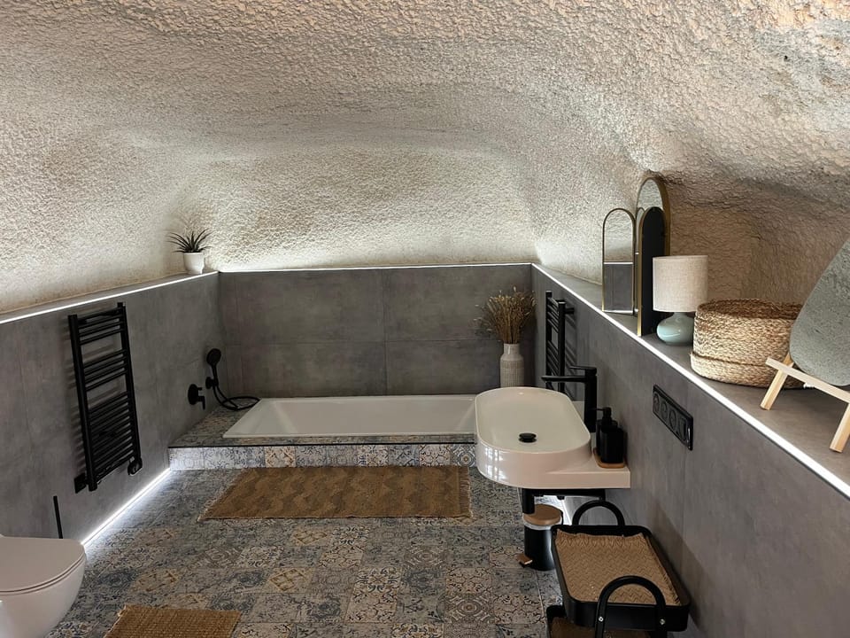 Bathroom, Bath