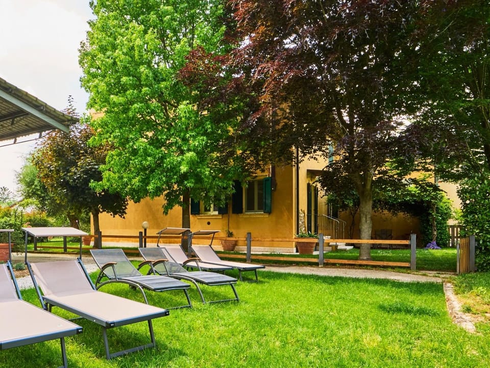 Casa Vittoria-Relax tra Lago di Garda e Verona House in Province of Brescia