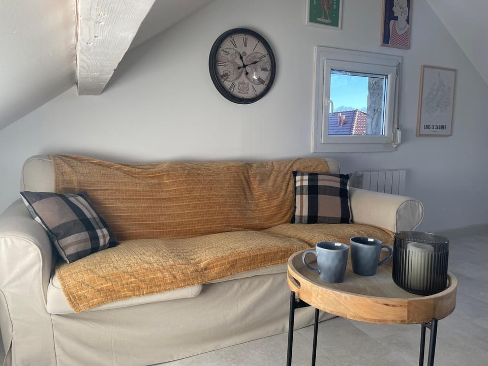 Appartement avec garage privé Apartment in Jura