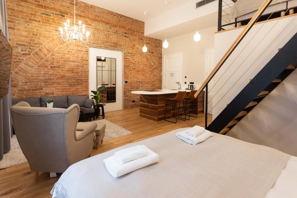 Photo of the whole room, Seating area, Dining area