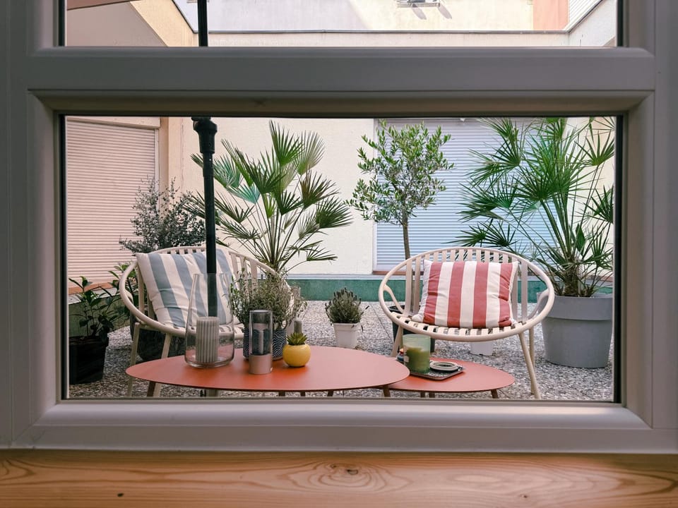 Patio, Garden, Balcony/Terrace