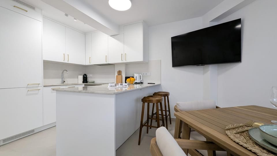 TV and multimedia, Kitchen or kitchenette