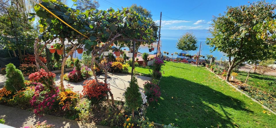 Villa DANIEL Pestani Apartment in Municipality of Ohrid, North Macedonia