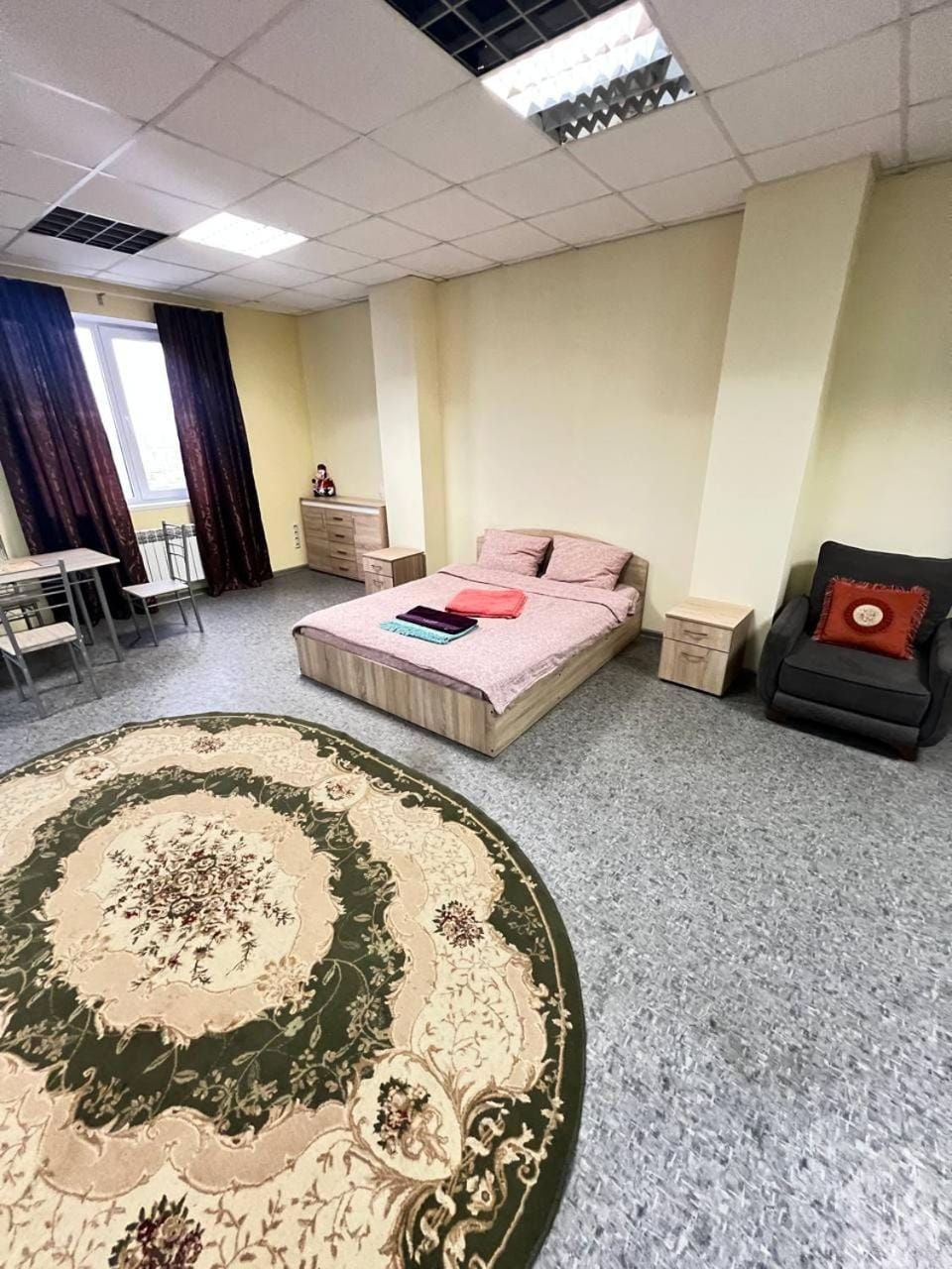 Photo of the whole room
