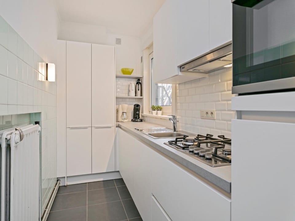Property building, Kitchen or kitchenette