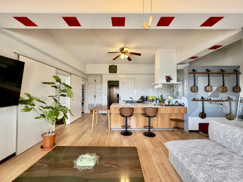 Ocean View Orange House Apartment in Okinawa Prefecture