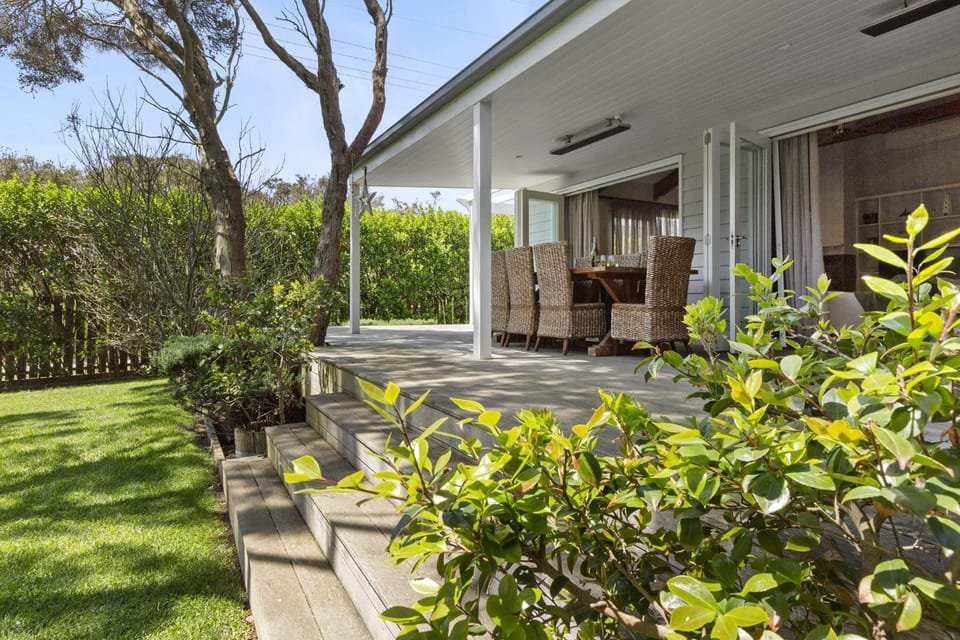 Moonah Garden Retreat – 950m to Bridgewater Bay House in Melbourne