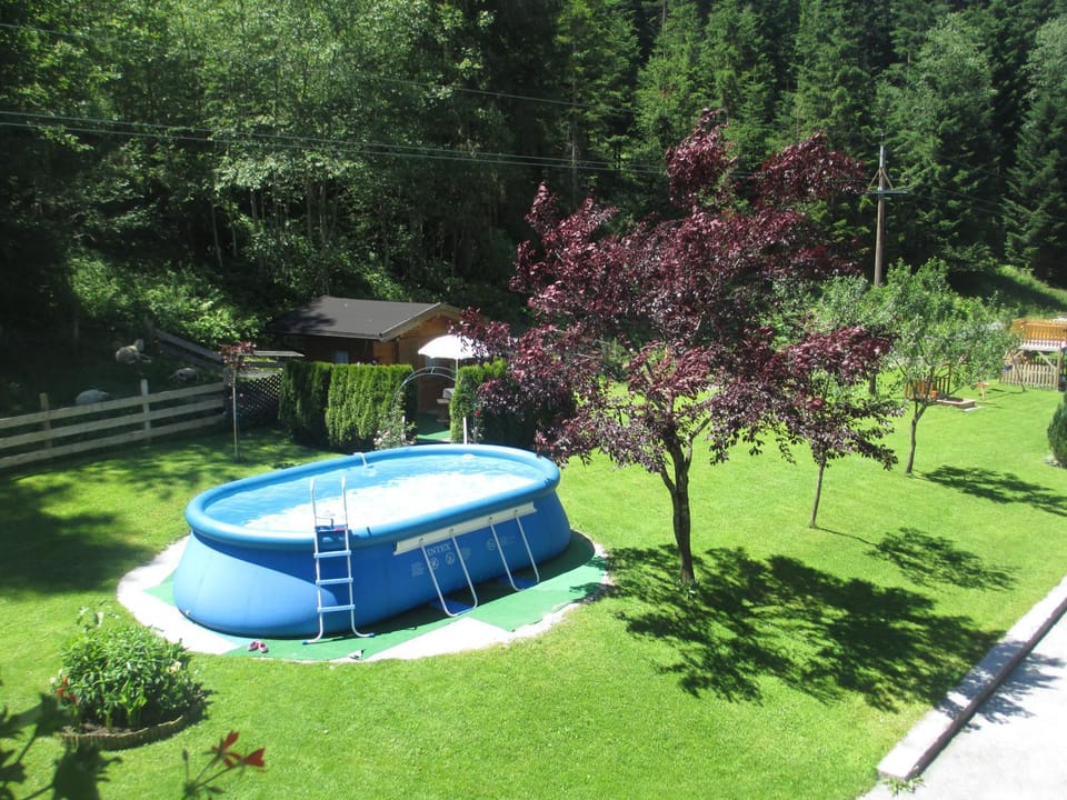 Property building, Swimming pool