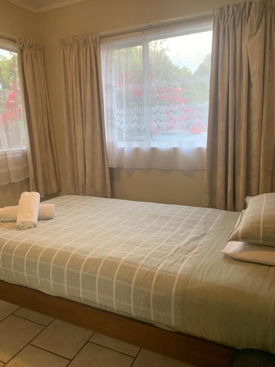 Single room Bed and Breakfast in Auckland